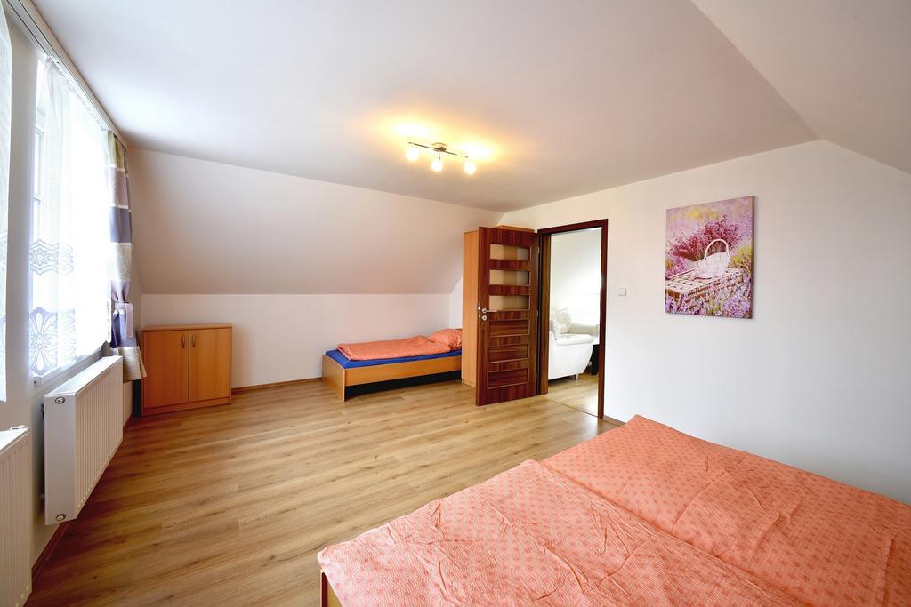 Holiday Home Turovec Табор Екстериор снимка